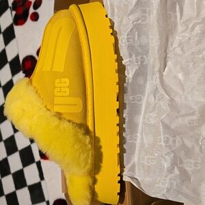 Brand new ugg slippers